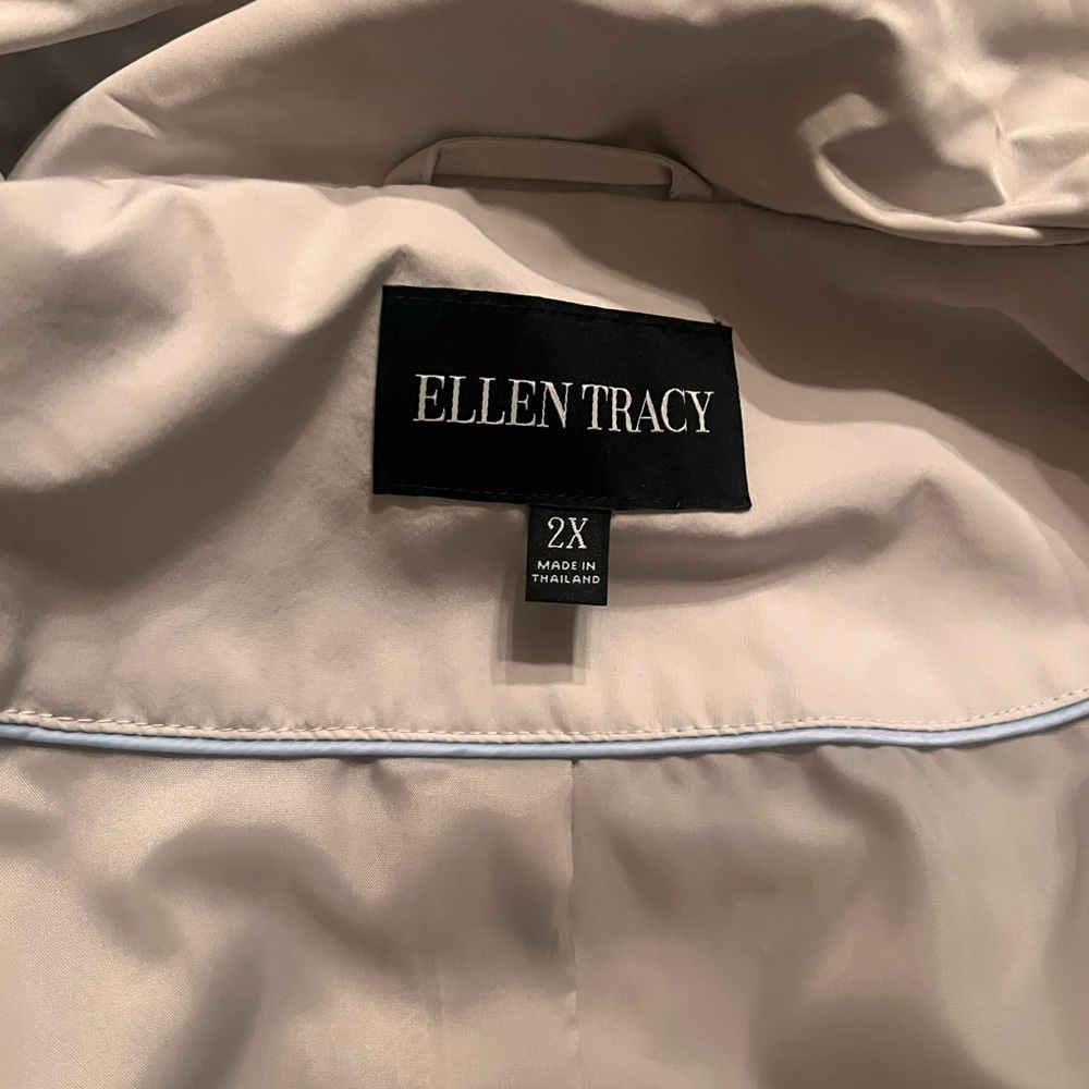 Ellen Tracy Hooded Light Jacket - 2X - Picture 4 of 5